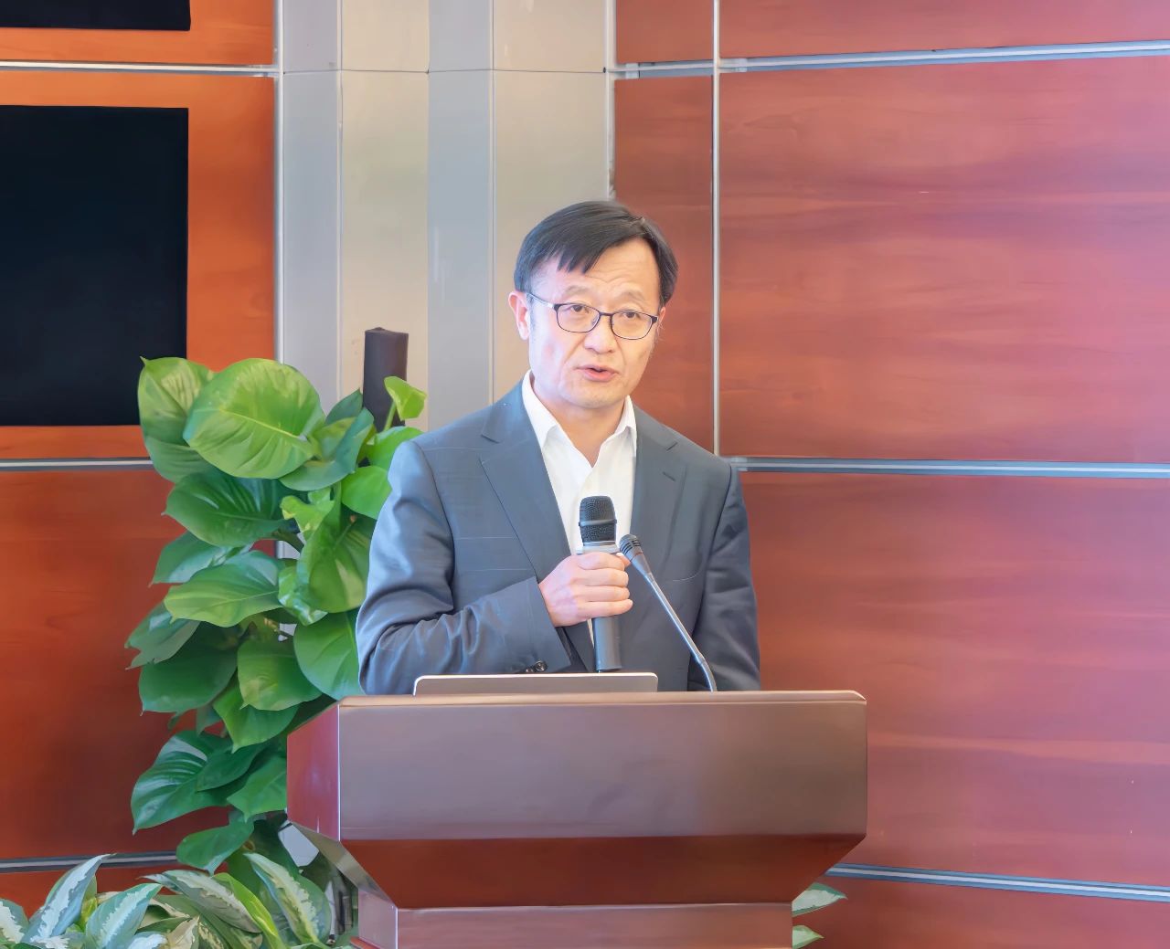 金龙迎宾·(中国)有限公司官网
